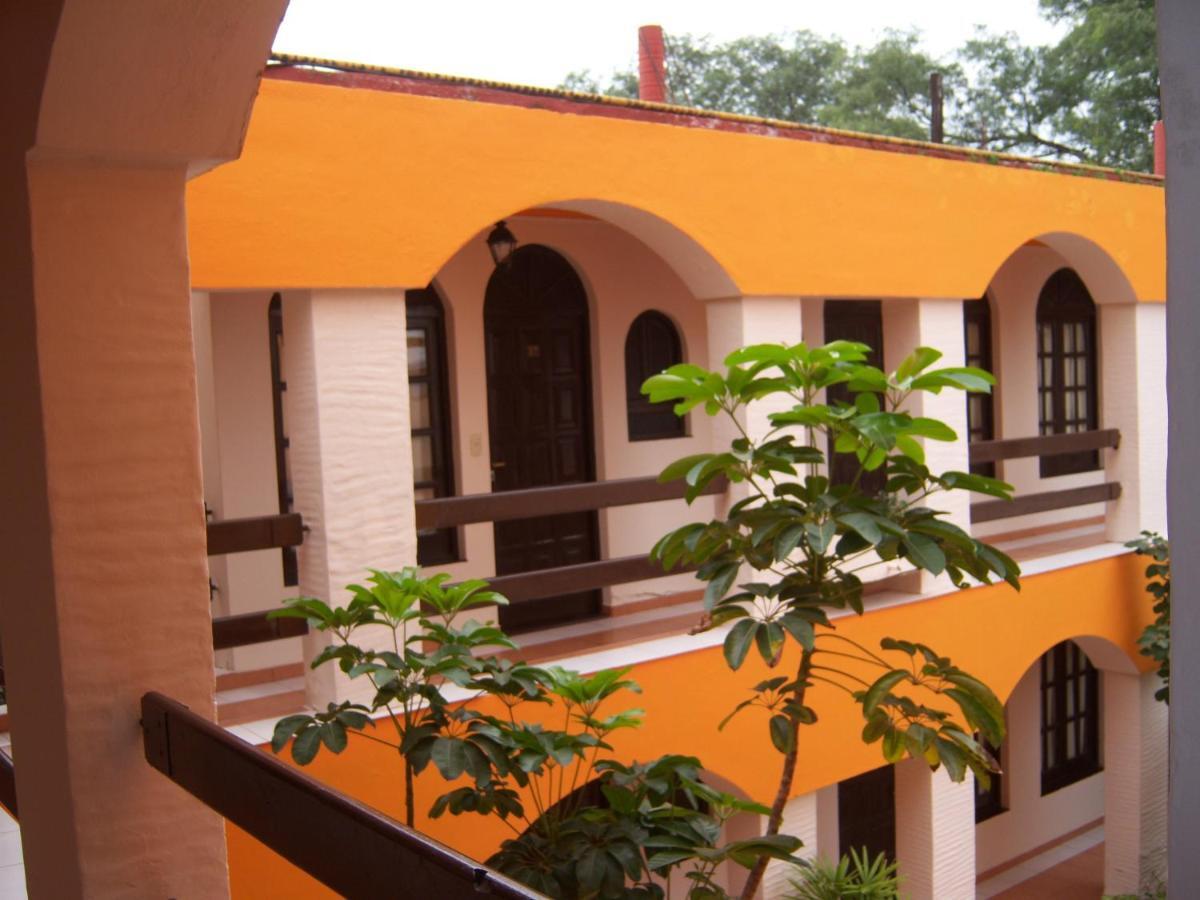Hotel De La Cascada Termas de Rio Hondo Exterior photo